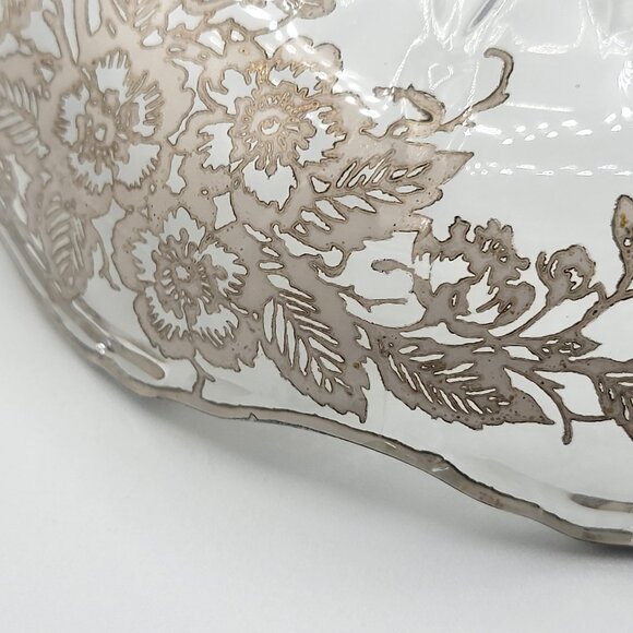 Vintage Silver Overlay Clear Glass Candy Dish Bowl Flowers Bowl Scalloped Edge - Picture 7 of 9